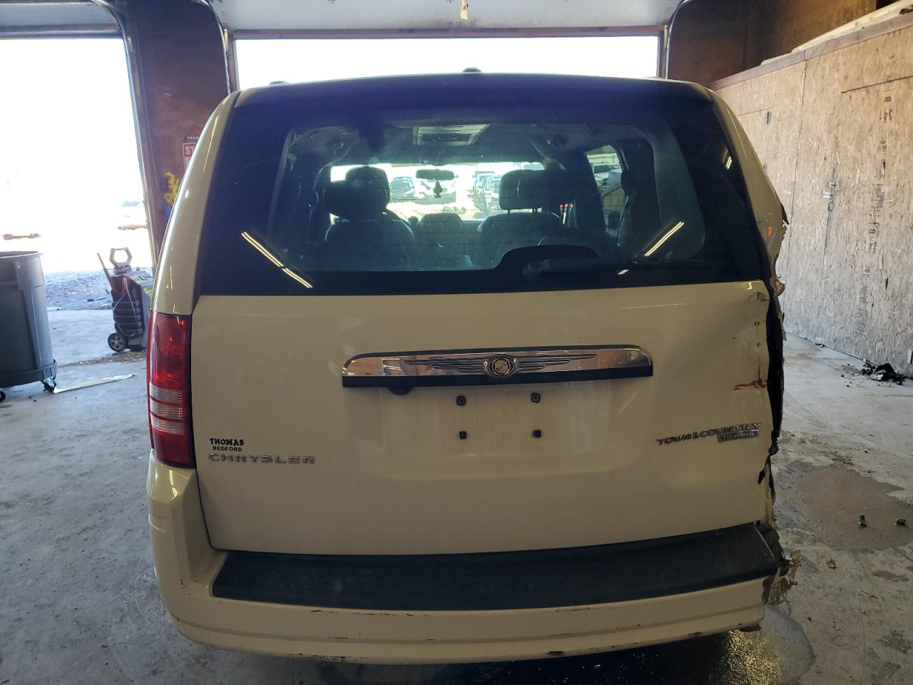 2010 Chrysler Town & Country Touring VIN: 2A4RR5D11AR315324 Lot: 85564635