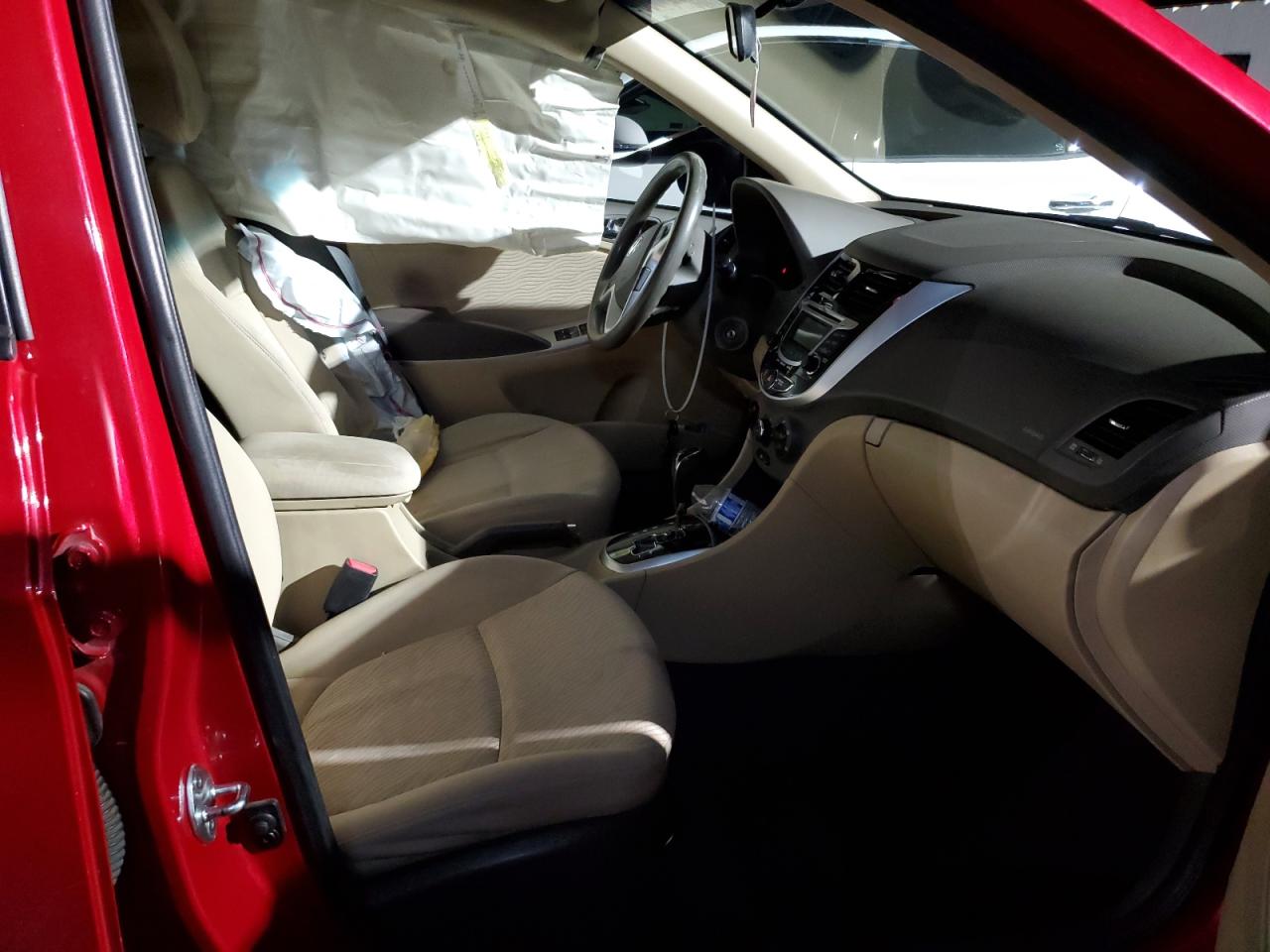 2013 Hyundai Accent Gls VIN: 463162 Lot: 84991805