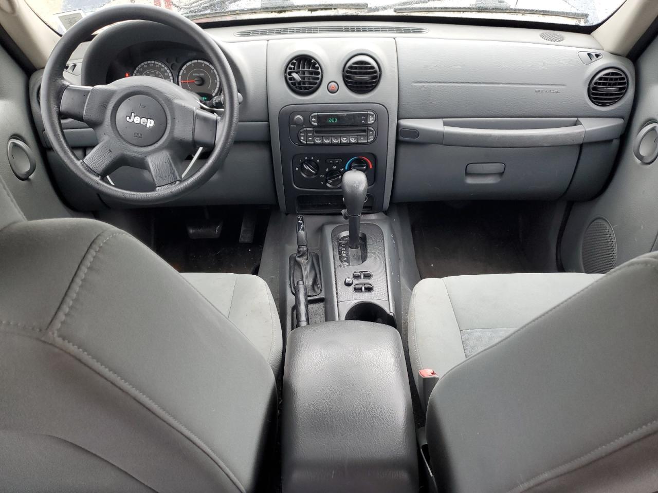 2006 Jeep Liberty Sport VIN: 1J4GL48K96W223110 Lot: 85678275