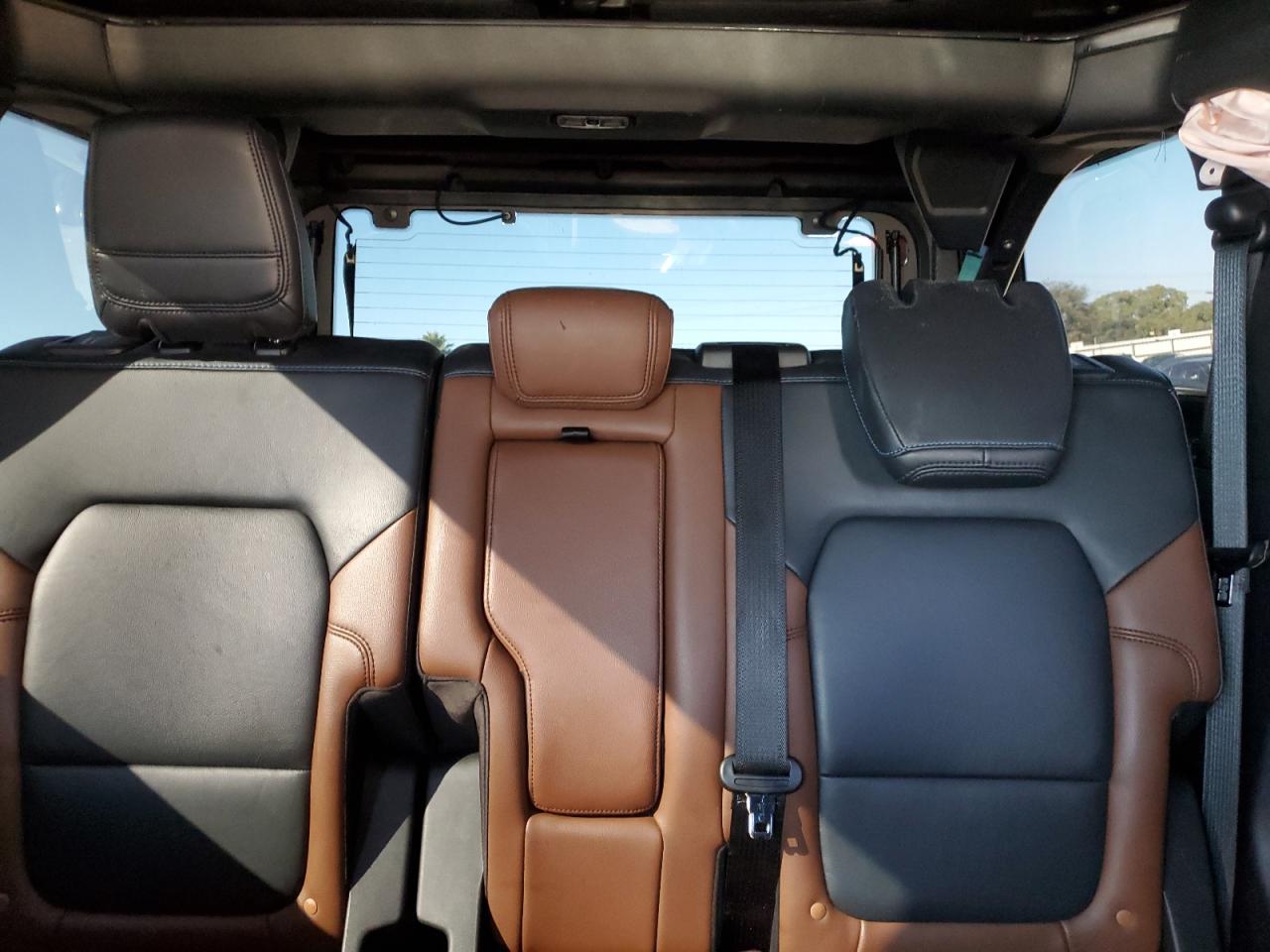 2022 Ford Bronco Base VIN: 1FMDE5DH1NLB10136 Lot: 84986265