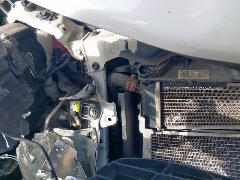 2015 TOYOTA AURIS 1.8 VVTI HYBRID EXCEL 5DR CVT AUTO [NAV]