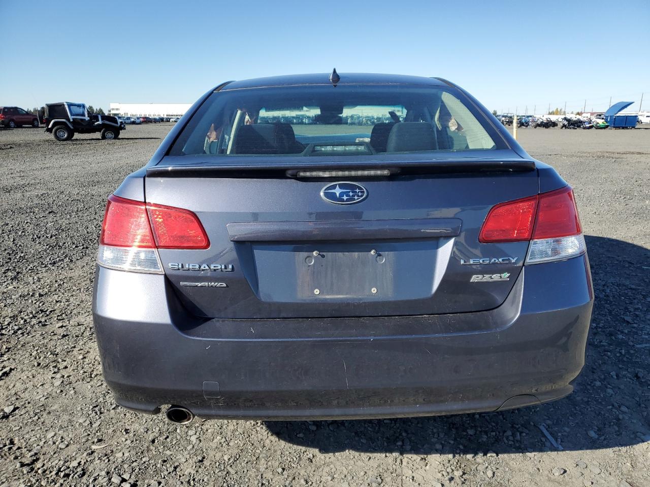 2014 Subaru Legacy 2.5I Premium VIN: 4S3BMBC66E3015780 Lot: 82474665