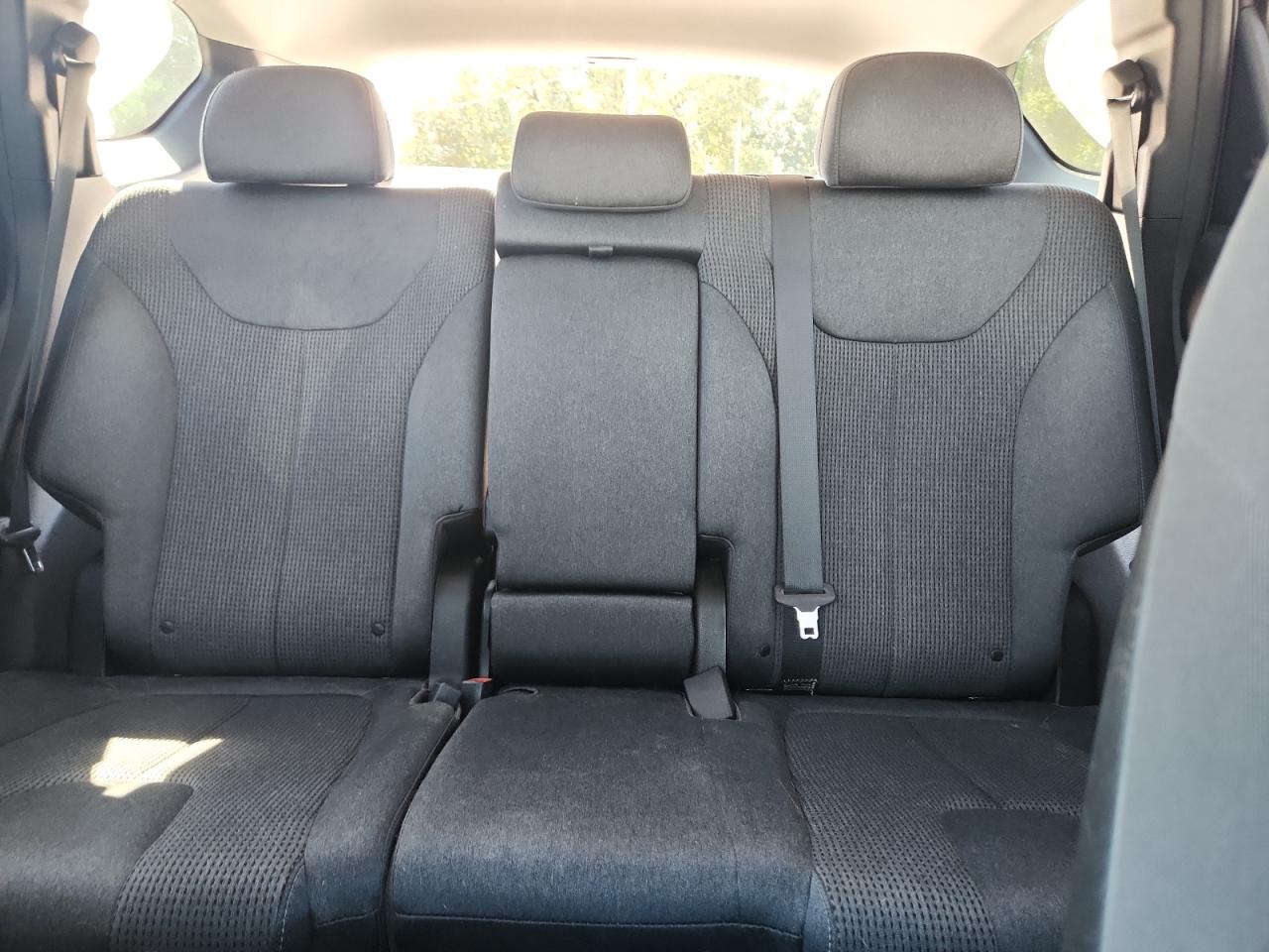 2020 Hyundai Santa Fe Sel VIN: 5NMS33AD8LH203886 Lot: 81980555