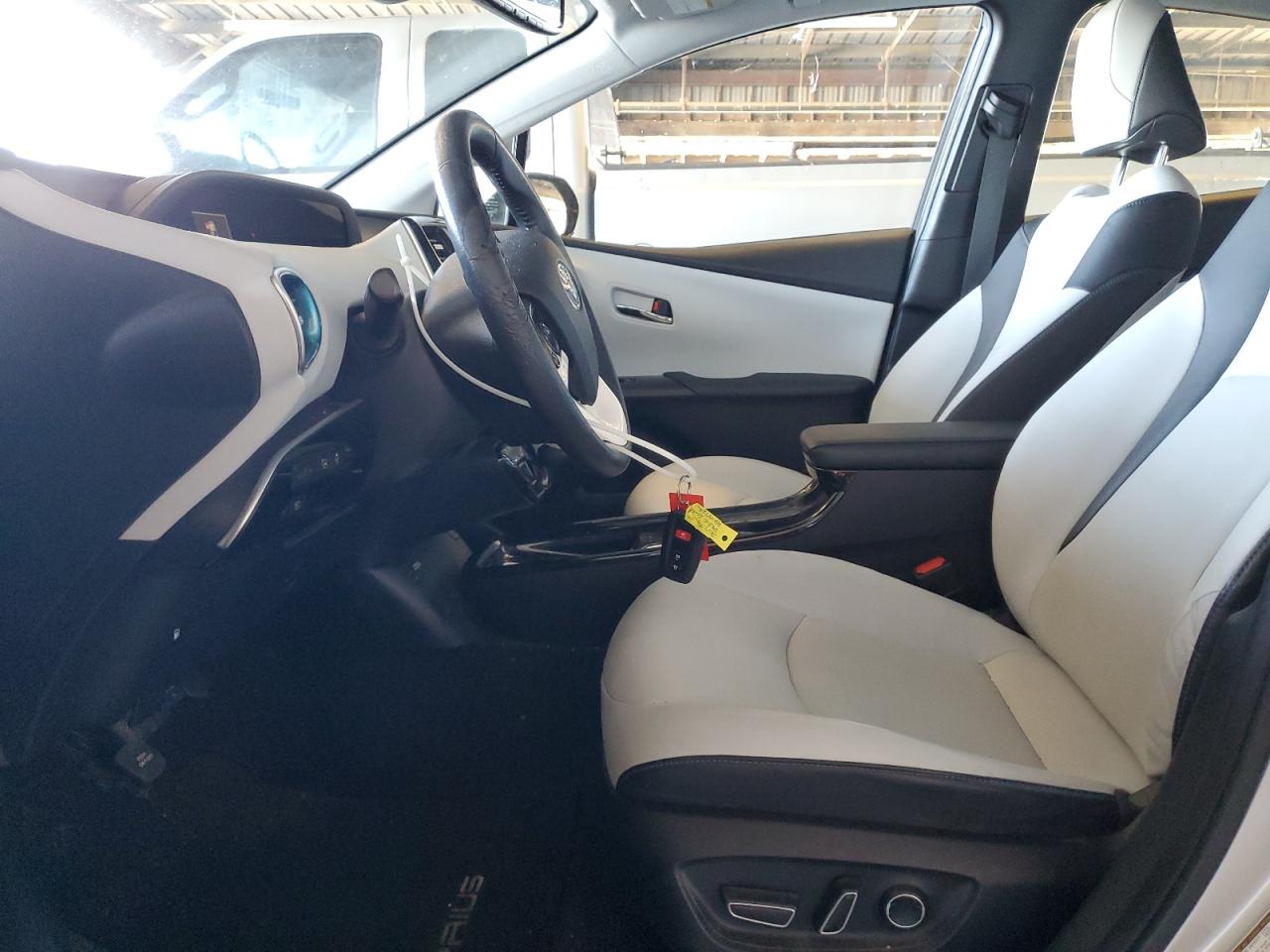 2017 Toyota Prius VIN: JTDKARFU6H3031476 Lot: 82332065