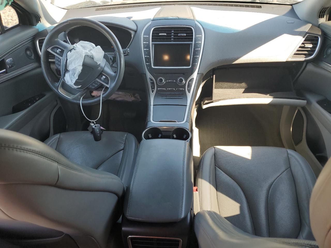 2020 Lincoln Nautilus Reserve VIN: 2LMPJ8KPXLBL23088 Lot: 86648175