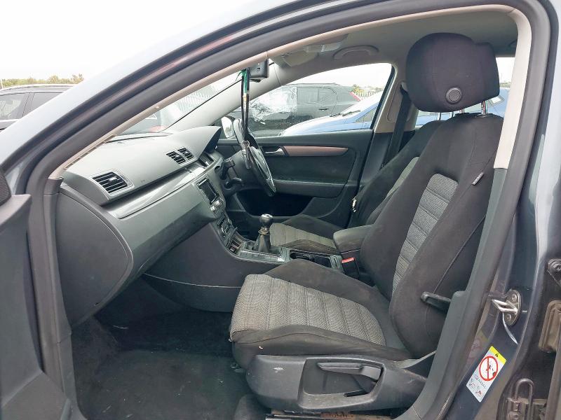 2011 VOLKSWAGEN PASSAT SPORT BLUEMOTN TEC 