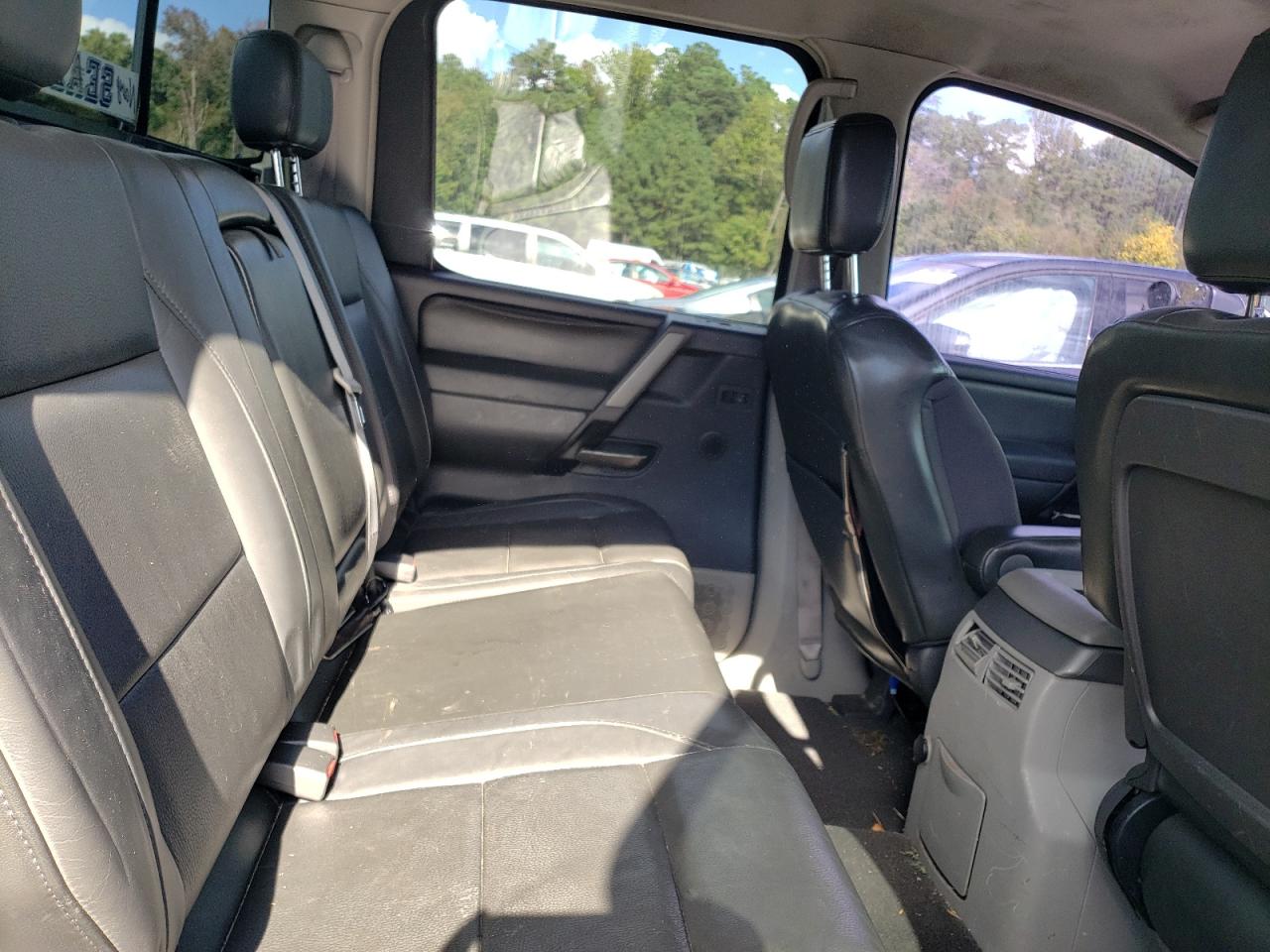 2004 Nissan Titan Xe VIN: 1N6AA07B44N572574 Lot: 85391705