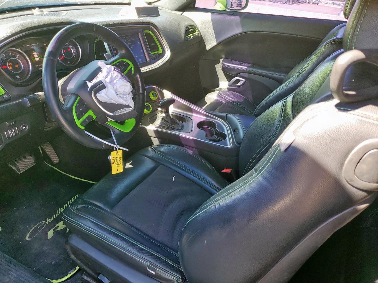 2015 Dodge Challenger Sxt VIN: 2C3CDZAT6FH823037 Lot: 86102815