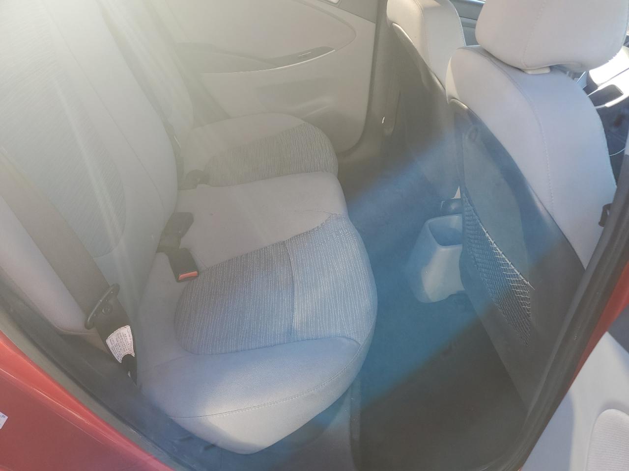 2015 Hyundai Accent Gls VIN: KMHCT4AE6FU930388 Lot: 82774685