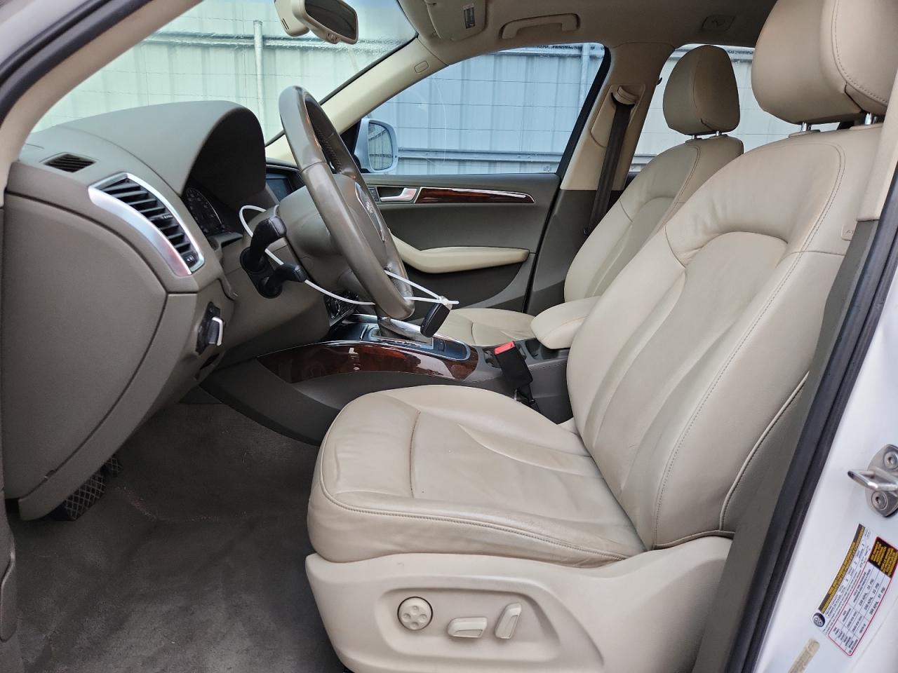 2011 Audi Q5 Premium Plus VIN: WA1LFAFP4BA040708 Lot: 85574495
