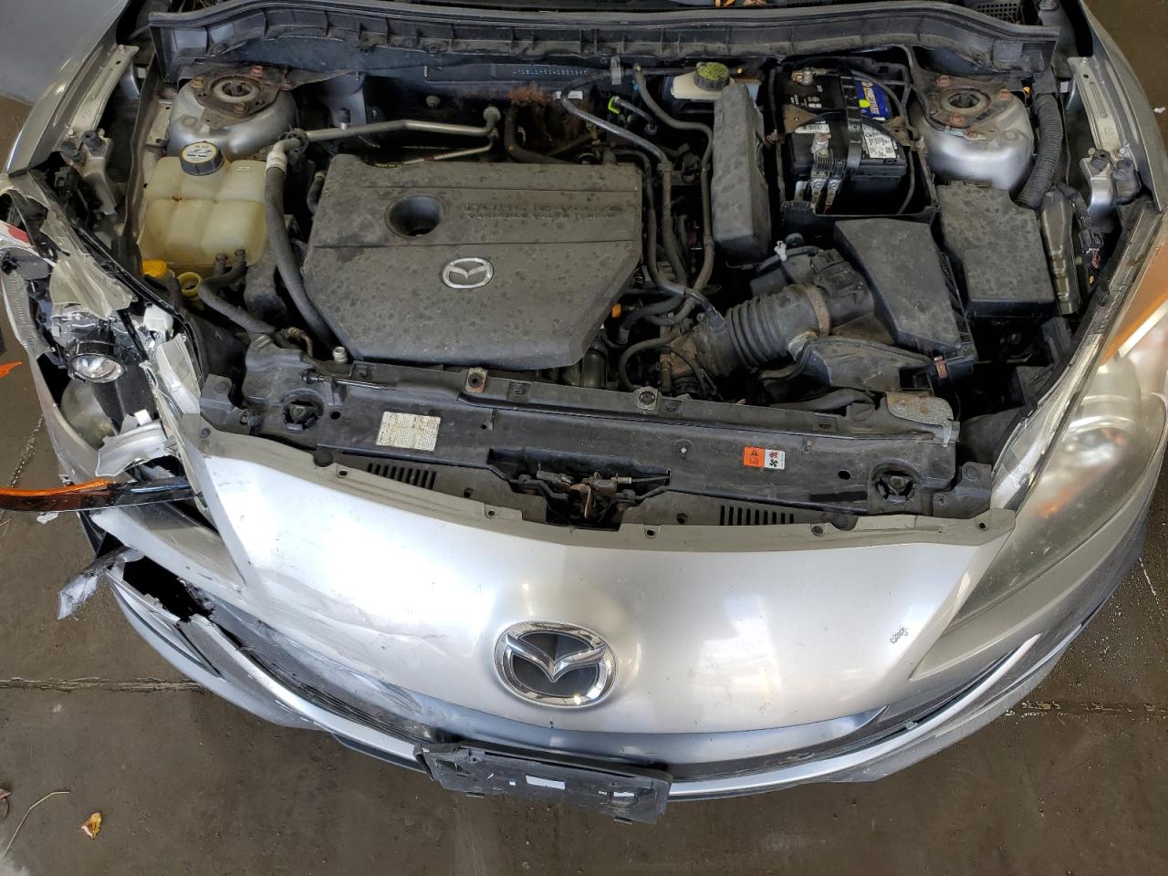 2010 Mazda 3 S VIN: JM1BL1H60A1226985 Lot: 86604075