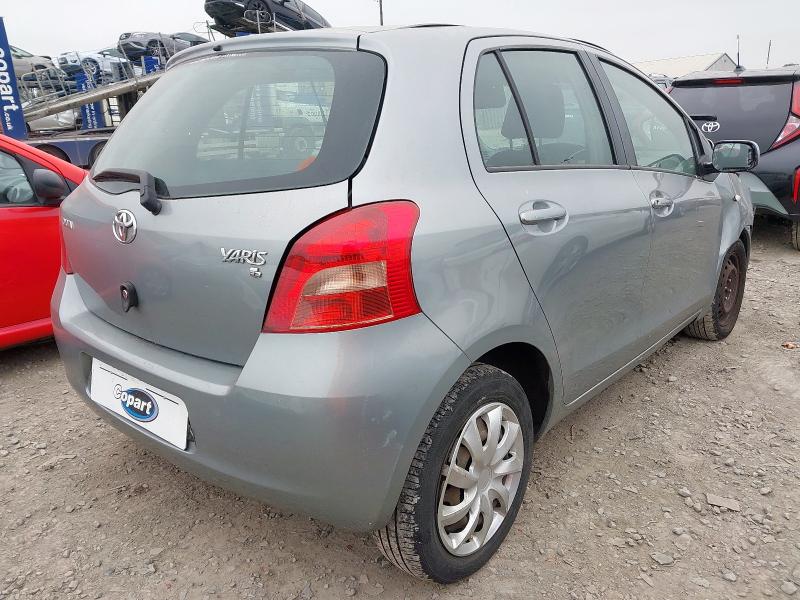 2006 TOYOTA YARIS T3 