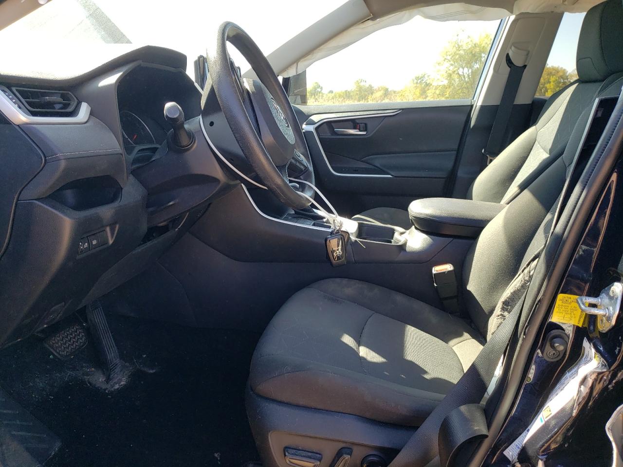 2021 Toyota Rav4 Xle VIN: 2T3P1RFV4MW218169 Lot: 82200335