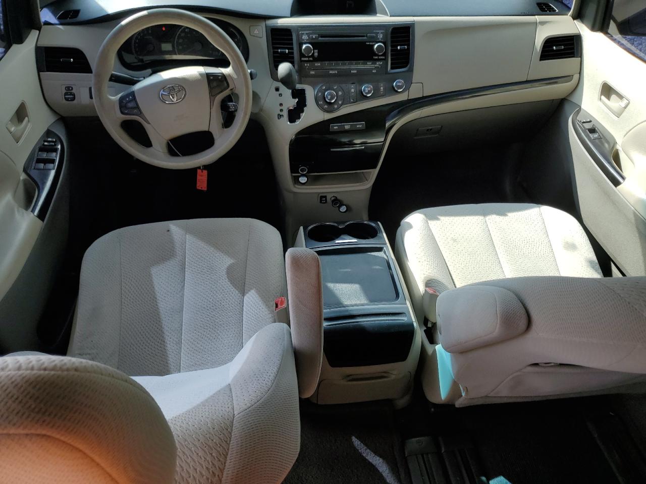 2011 Toyota Sienna Le VIN: 5TDKK3DCXBS094090 Lot: 84784535