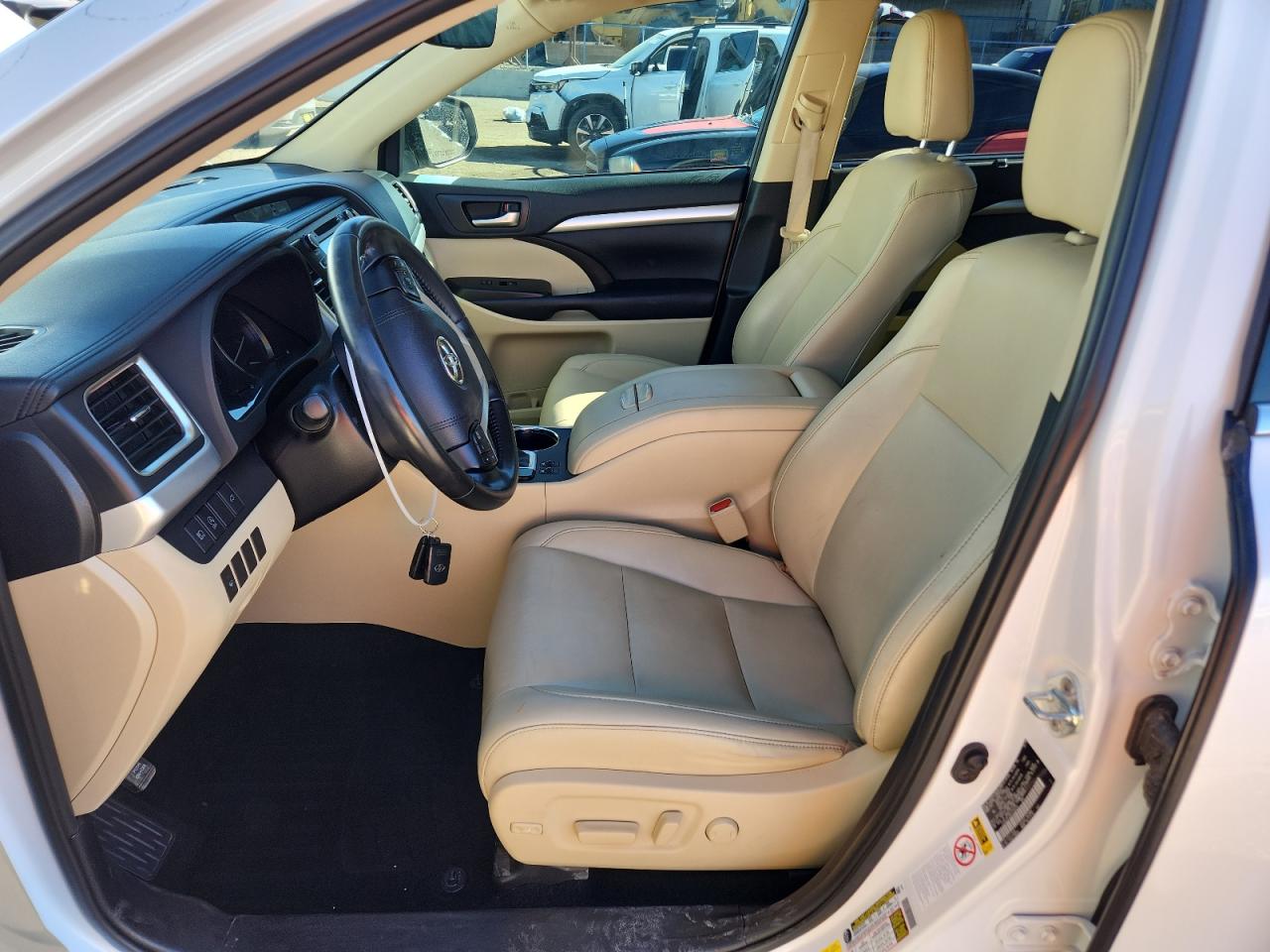 2019 Toyota Highlander Se VIN: 5TDKZRFH5KS338235 Lot: 89536515