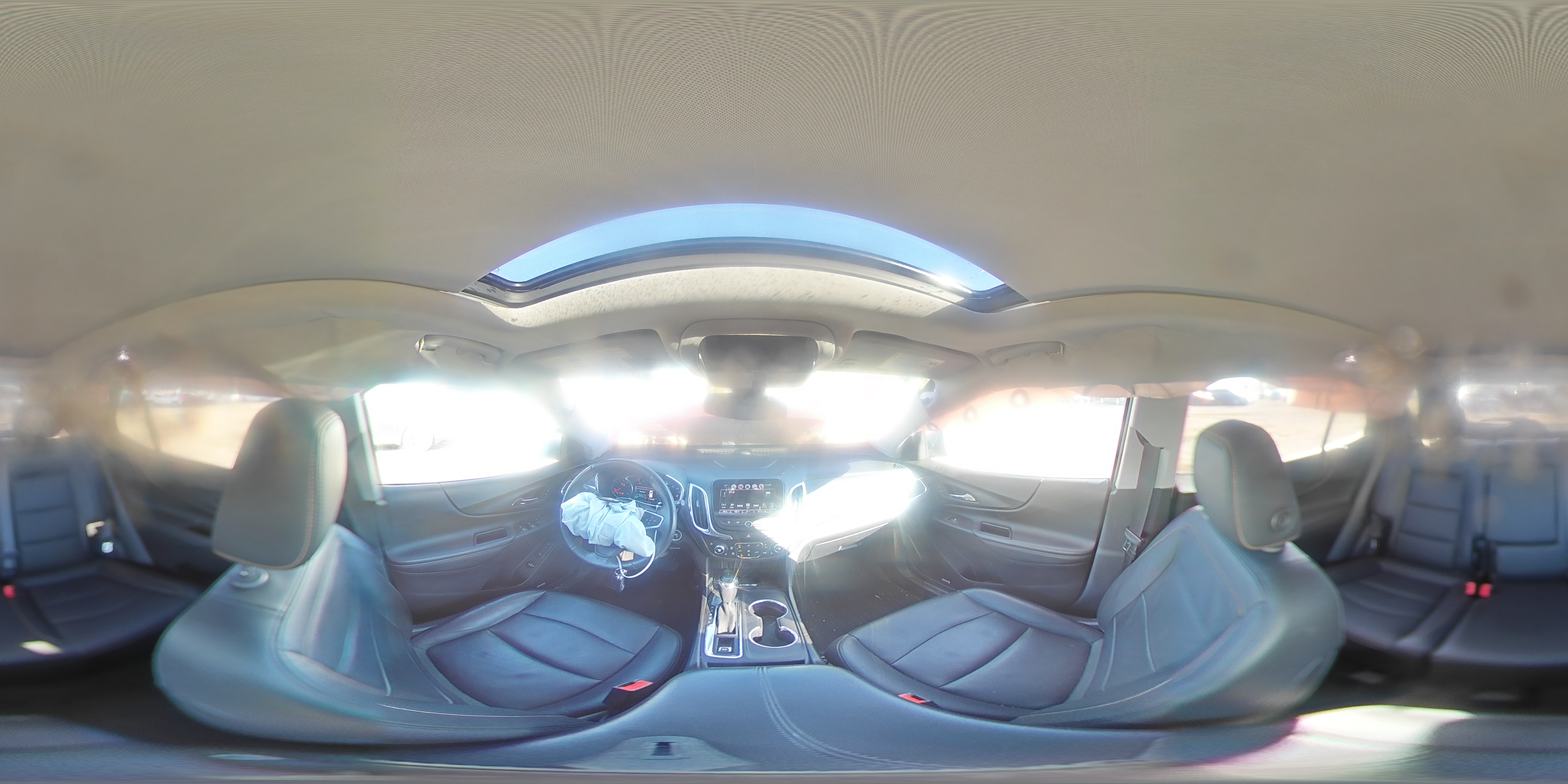 2018 Chevrolet Equinox Premier VIN: 2GNAXWEX5J6189432 Lot: 82363975