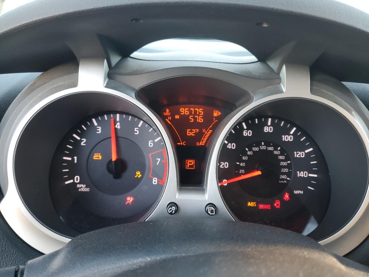 2013 Nissan Juke S VIN: JN8AF5MR1DT208843 Lot: 82568025