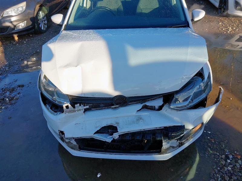2015 VOLKSWAGEN POLO SE TSI 