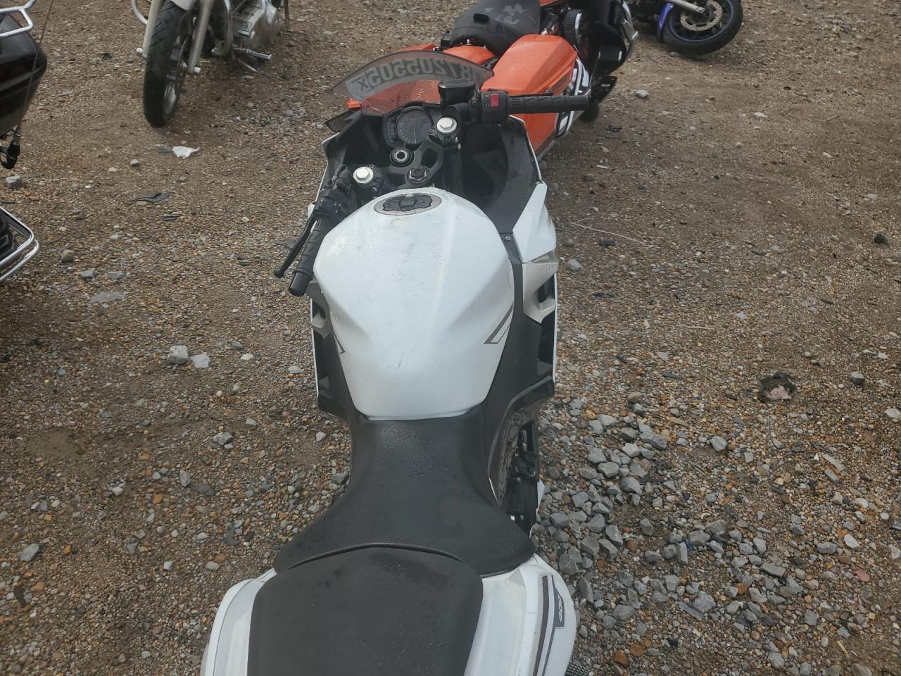 2023 Kawasaki Ex400 VIN: JKAEXKH18PDAN9646 Lot: 87205505