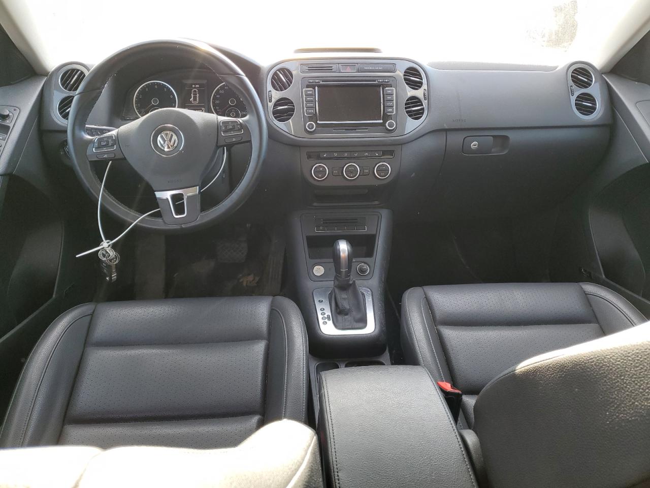 2015 Volkswagen Tiguan S VIN: WVGHV7AX2FW510215 Lot: 86894835