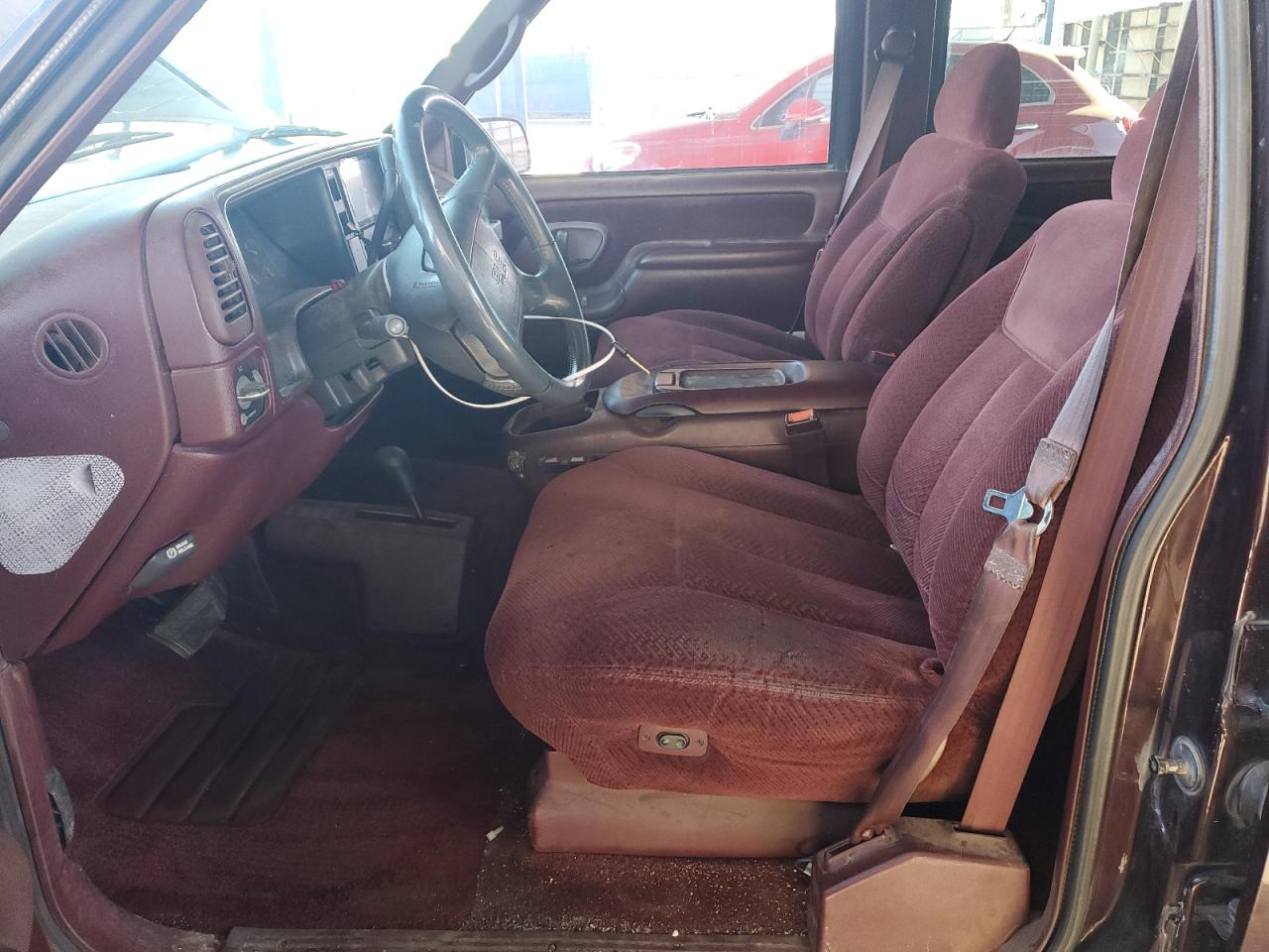 1996 GMC Yukon VIN: 1GKEK13RXTJ715046 Lot: 82674175