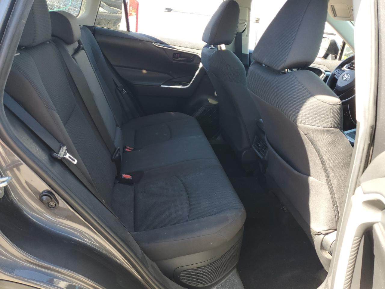 2020 Toyota Rav4 Le VIN: 2T3MWRFV4LW072150 Lot: 81304475