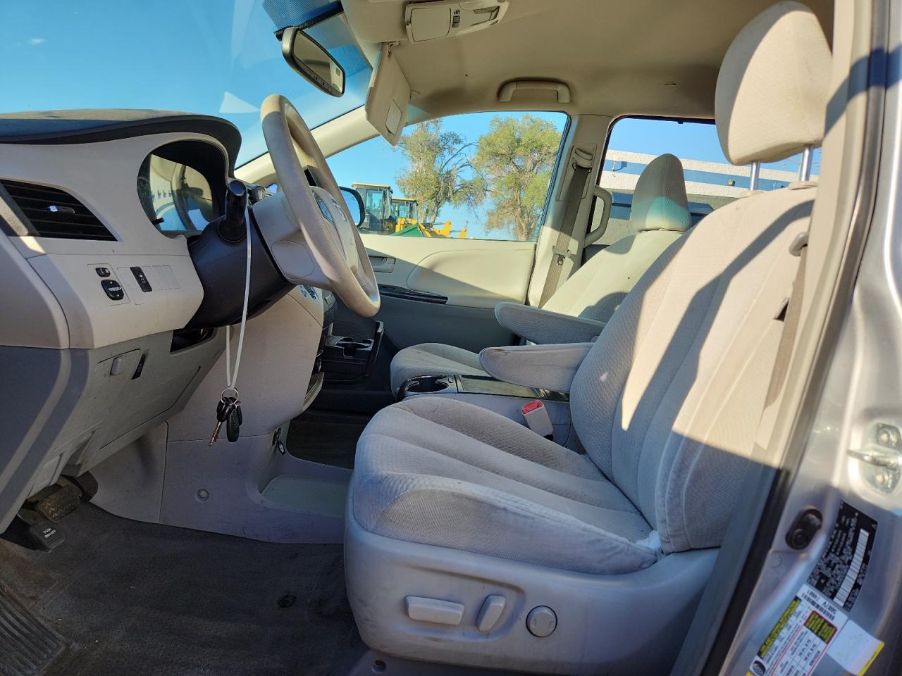 2014 Toyota Sienna Le VIN: 5TDJK3DC3ES088258 Lot: 82543065
