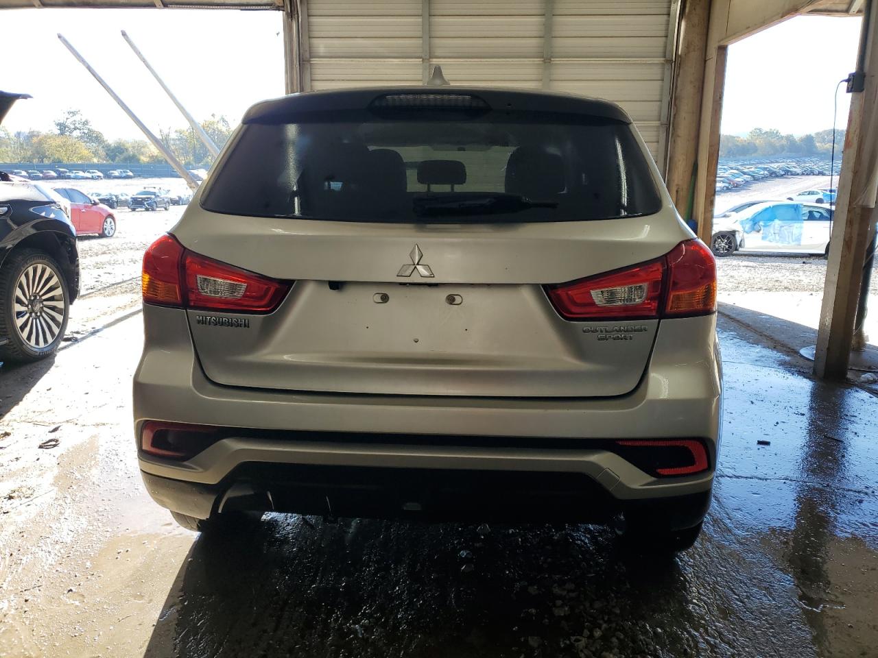 2018 Mitsubishi Outlander Sport Es VIN: JA4AP3AU7JZ010907 Lot: 86815805