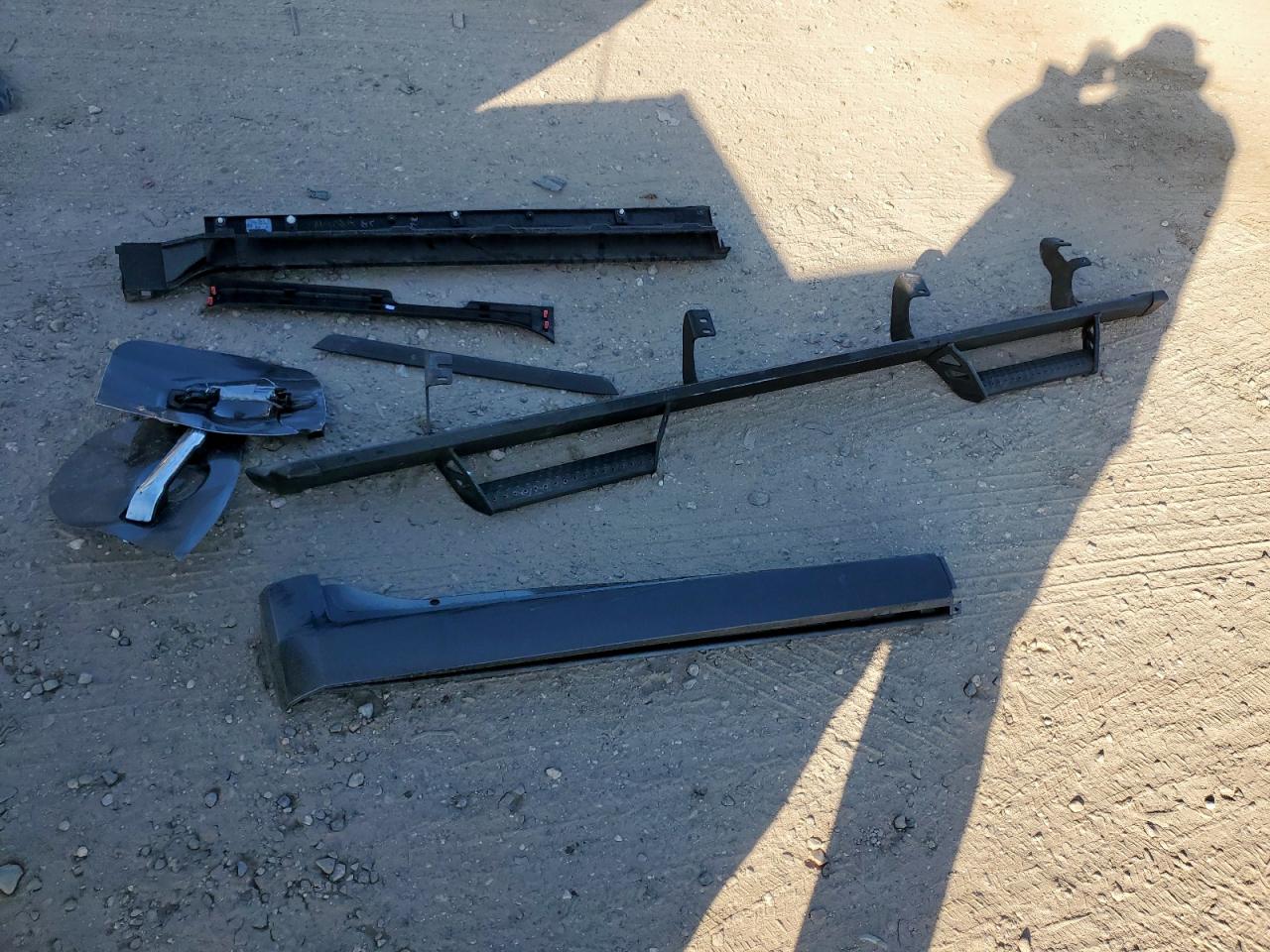 2025 Toyota Tundra Crewmax Limited VIN: 5TFJA5DB8SX238702 Lot: 85550555