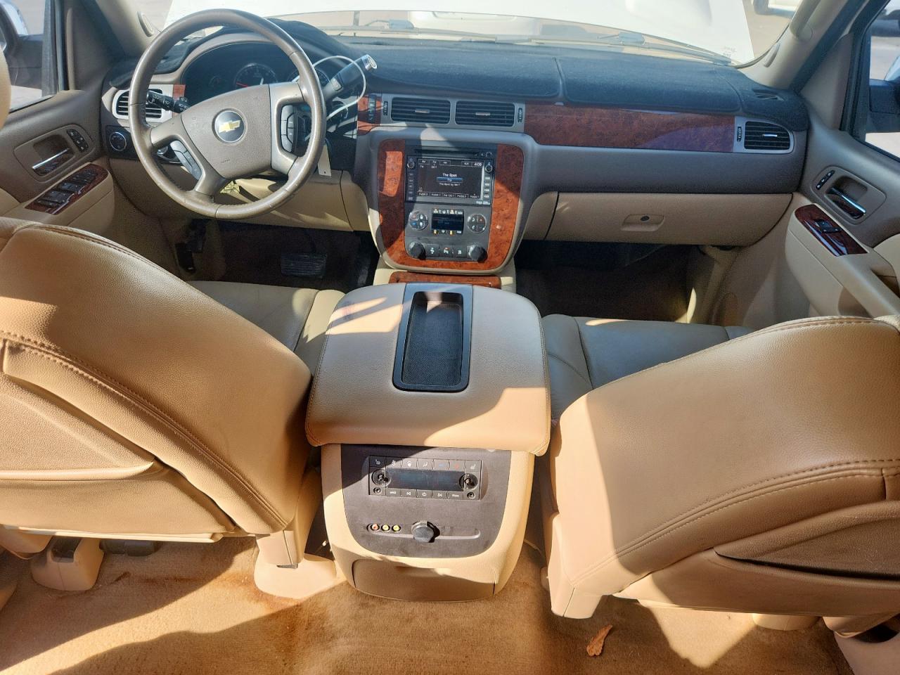 2011 Chevrolet Tahoe K1500 Ltz VIN: 1GNSKCE04BR380365 Lot: 85874385