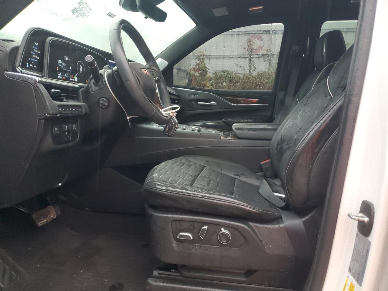 2024 Cadillac Escalade Sport Platinum VIN: 1GYS4GKL5RR132235 Lot: 82260225