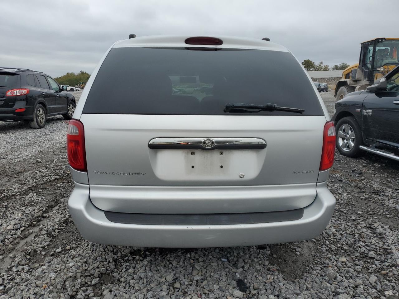 2004 Chrysler Town & Country Touring VIN: 2C4GP54L34R577287 Lot: 90469735