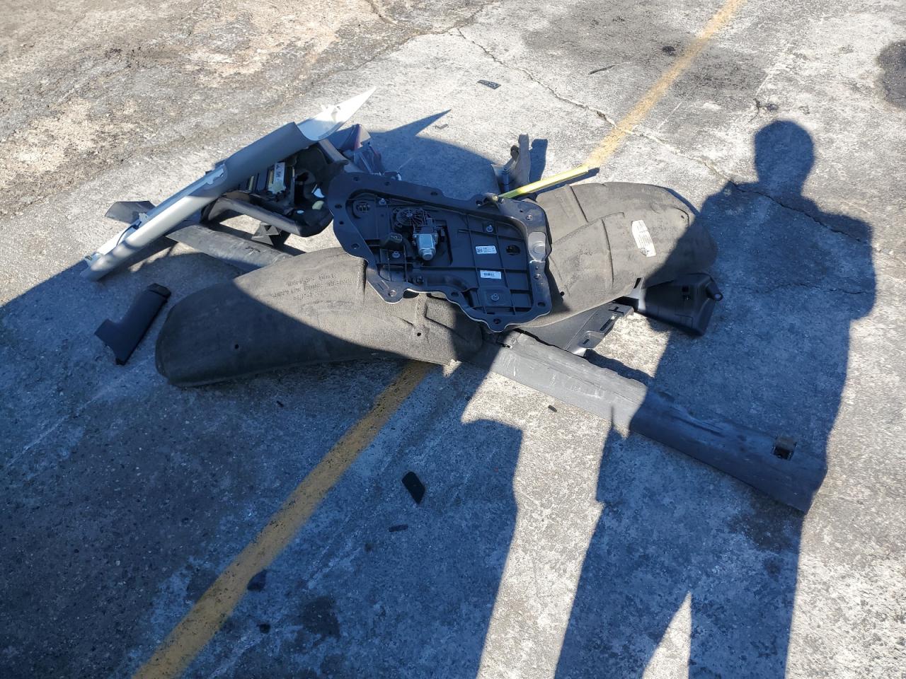 2023 Tesla Model 3 VIN: 5YJ3E1EA7PF670341 Lot: 86091395