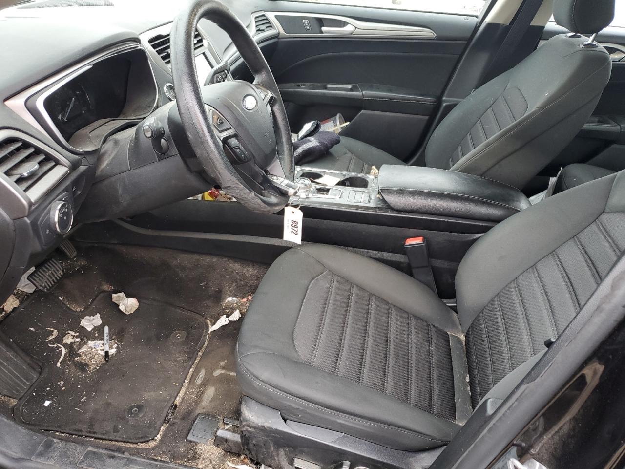 2020 Ford Fusion Se VIN: 3FA6P0LU7LR235882 Lot: 82697535