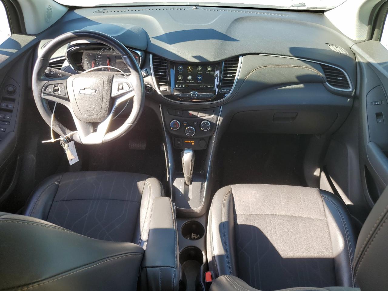 2019 Chevrolet Trax 1Lt VIN: 3GNCJLSB3KL330769 Lot: 86234025