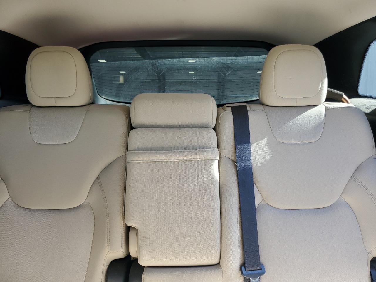 2018 Jeep Cherokee Latitude VIN: 1C4PJLCB7JD553295 Lot: 90314245