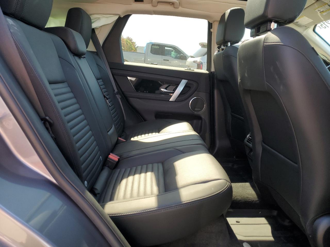 2024 Land Rover Discovery Sport S VIN: SALCJ2FX1RH352148 Lot: 84595215