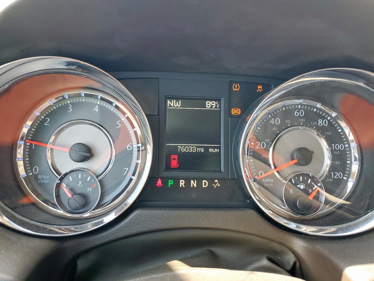 2016 Chrysler Town & Country Touring L VIN: 2C4RC1CG2GR111291 Lot: 86116375