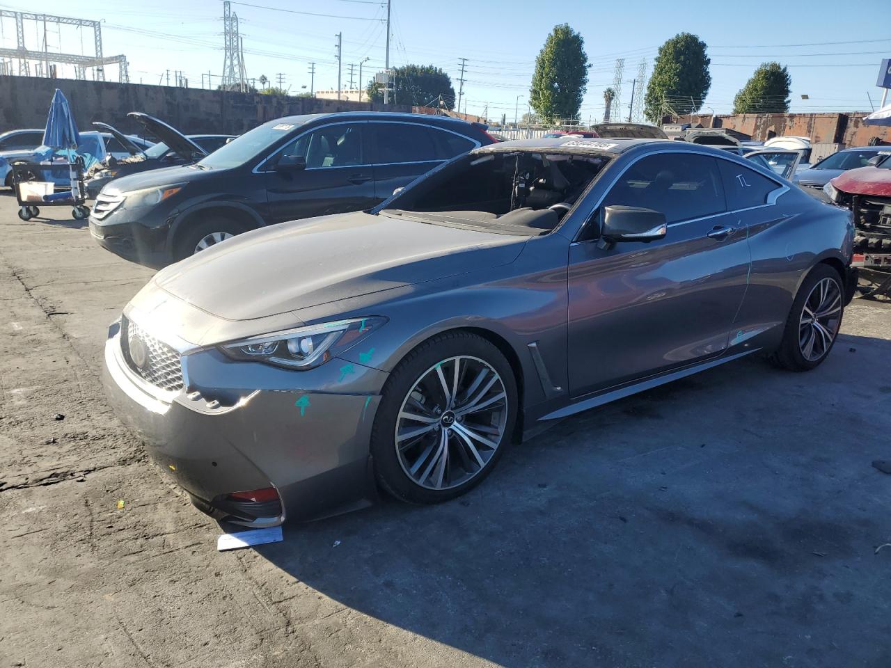 2021 Infiniti Q60 Luxe