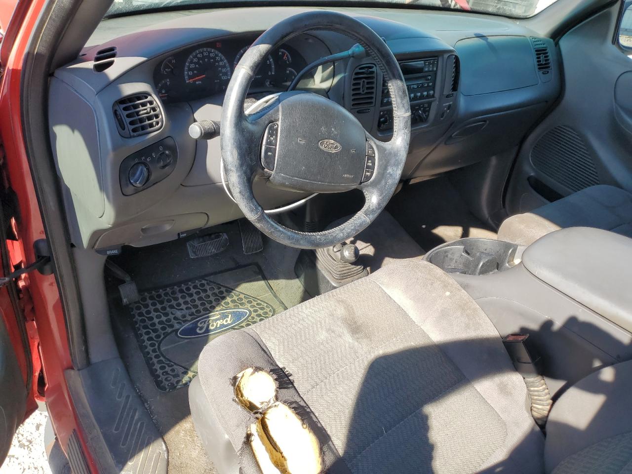 2002 Ford F150 VIN: 1FTRX18W42NA15396 Lot: 84657255