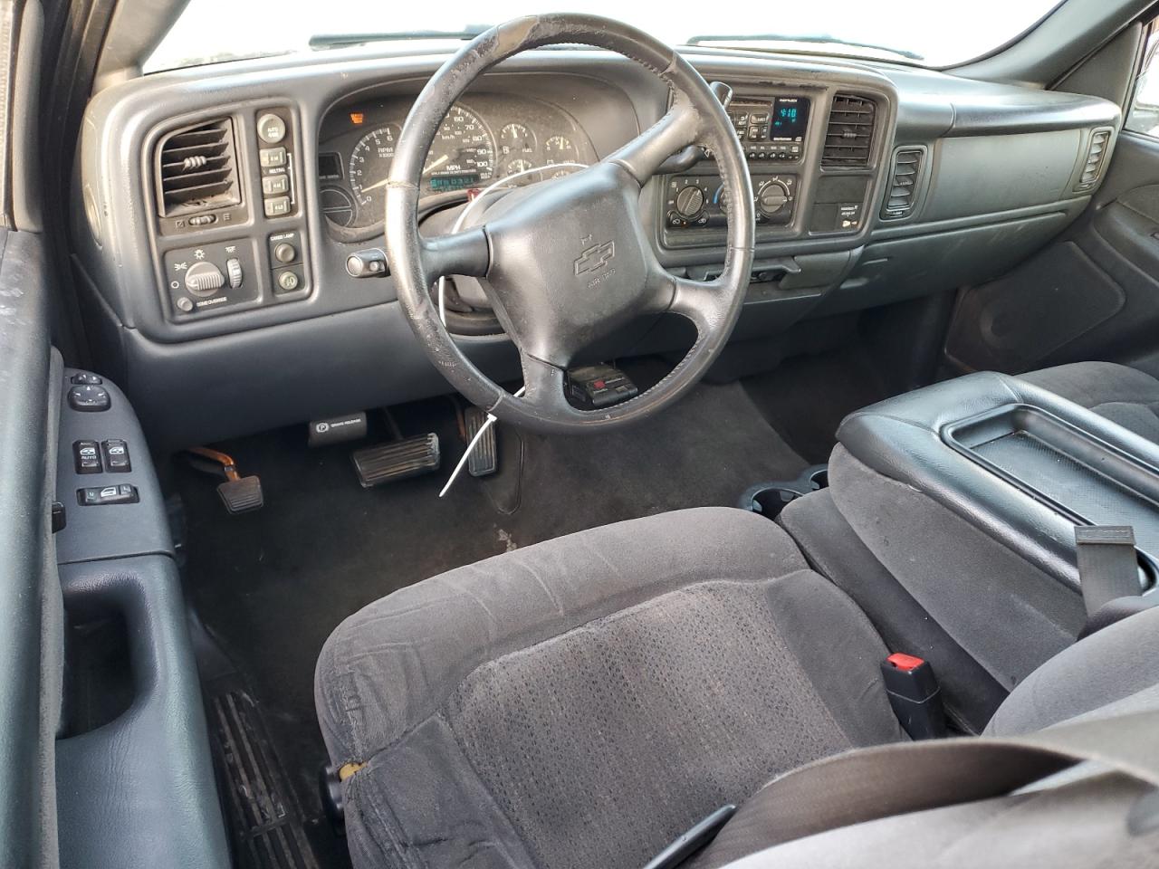 2002 Chevrolet Silverado K1500 VIN: 1GCEK19T92Z207729 Lot: 84877405