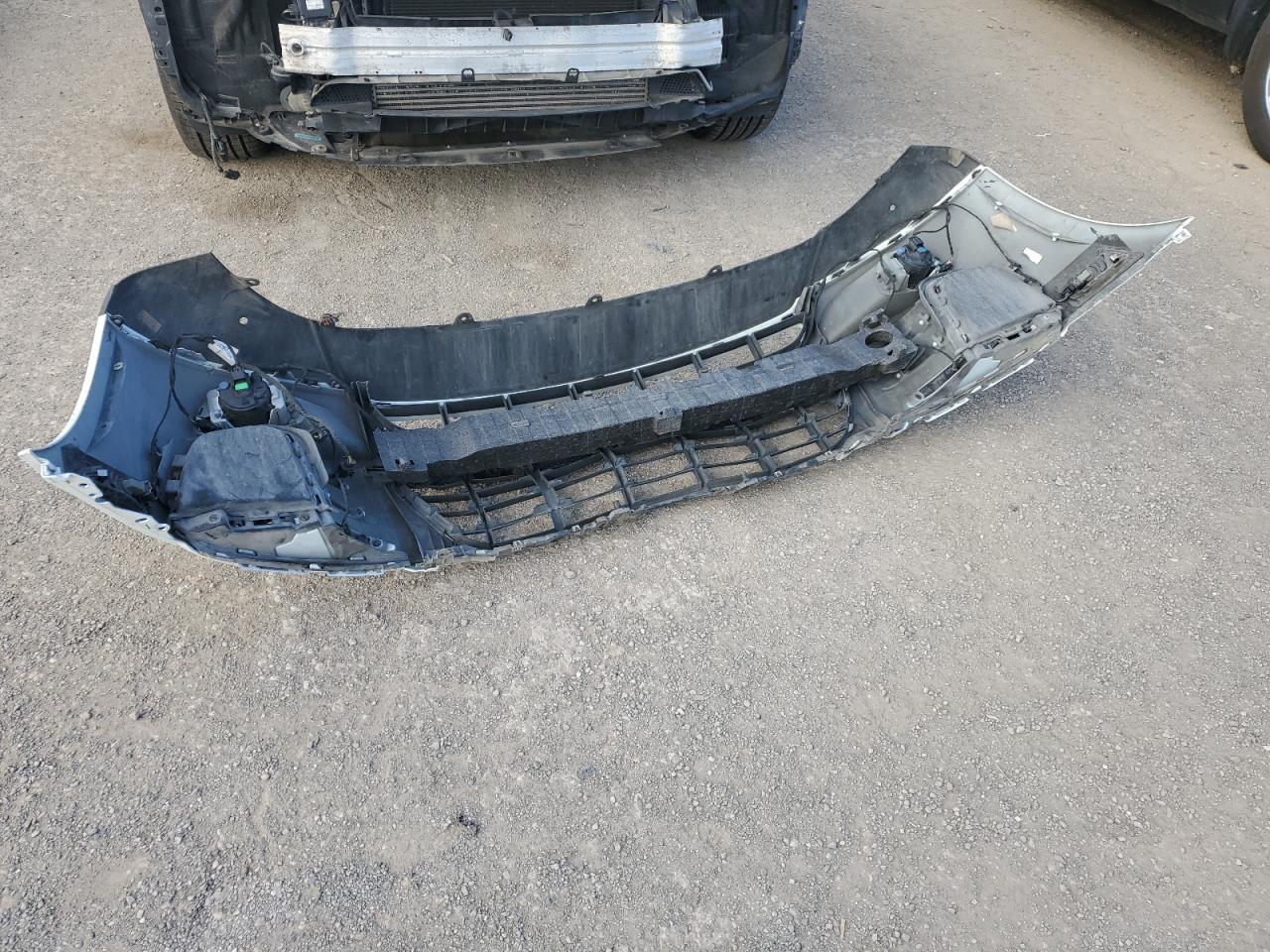 2017 Porsche Macan VIN: WP1AA2A56HLB05111 Lot: 90031645