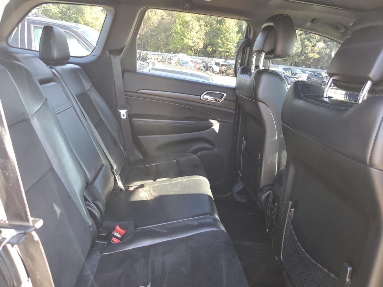 2017 Jeep Grand Cherokee Laredo VIN: 1C4RJFAG4HC704649 Lot: 82318765