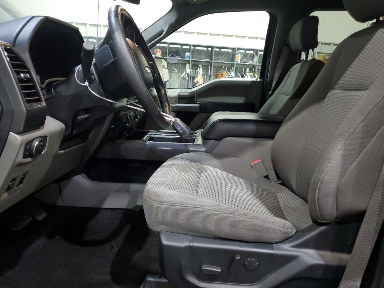 2020 Ford F150 Supercrew VIN: 1FTEW1E56LFC50696 Lot: 82268535