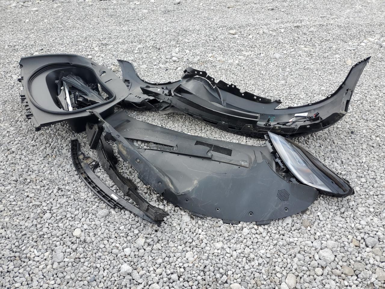 2024 Tesla Model 3 VIN: 5YJ3E1EB9RF846690 Lot: 82700735