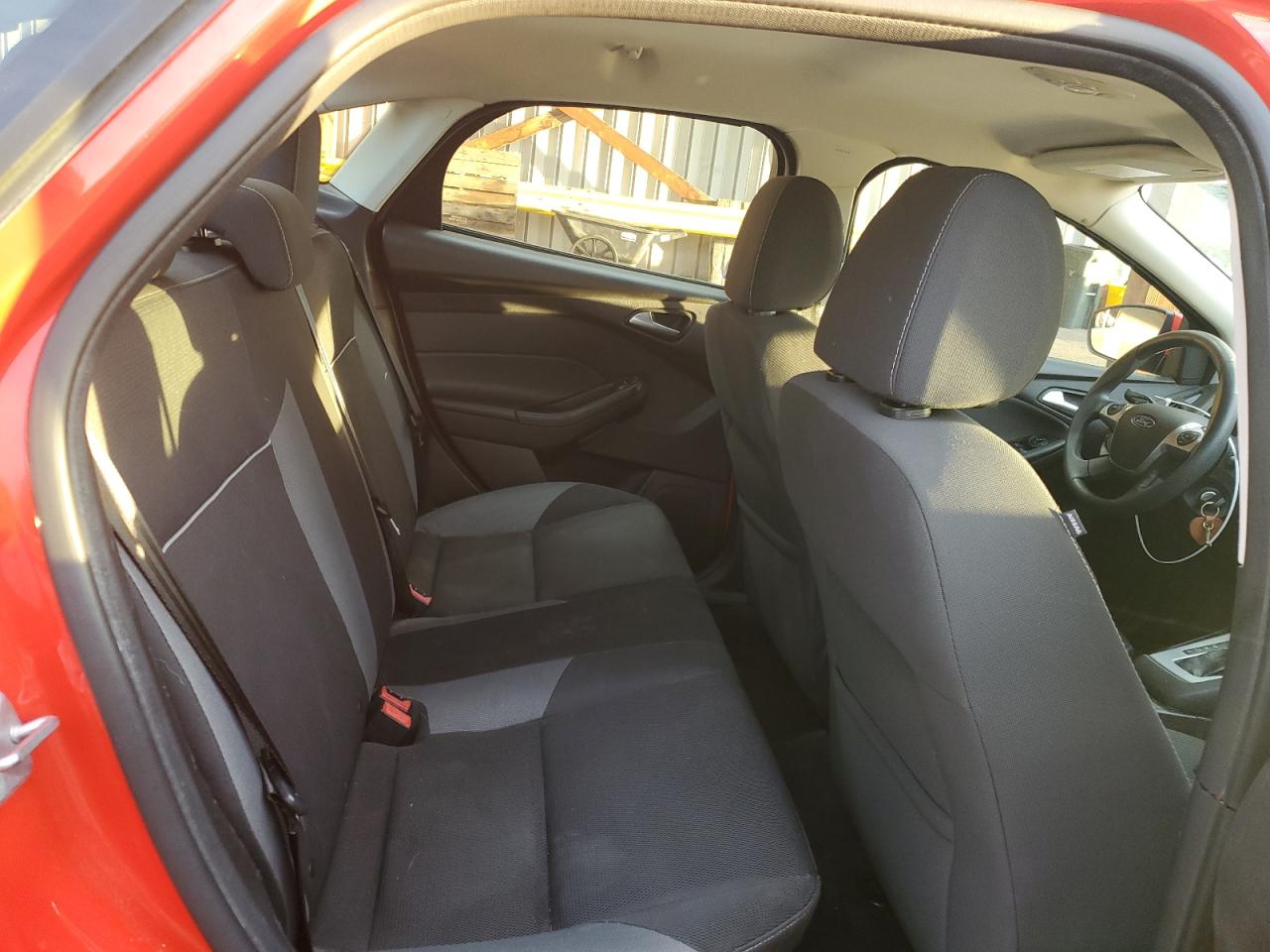 2014 Ford Focus Se VIN: 1FADP3F27EL209433 Lot: 85897975