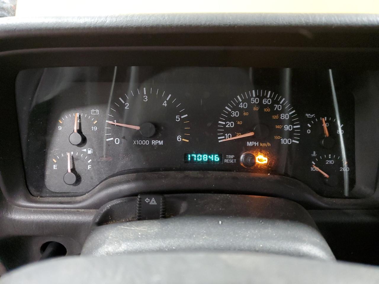 2000 Jeep Cherokee Sport VIN: 1J4FF48S5YL211365 Lot: 89851025