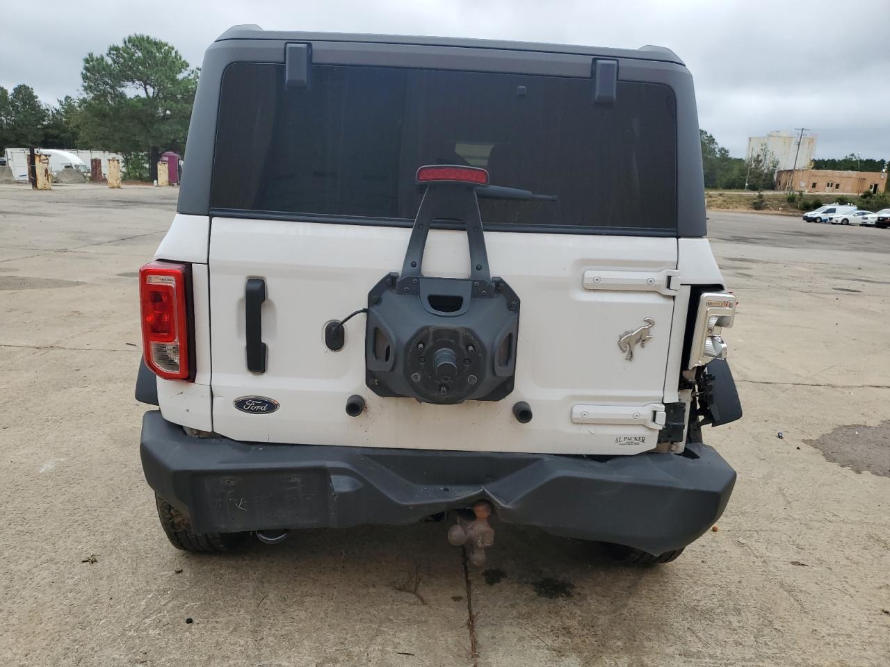 2023 Ford Bronco Base VIN: 1FMDE5BH7PLC16046 Lot: 82265415