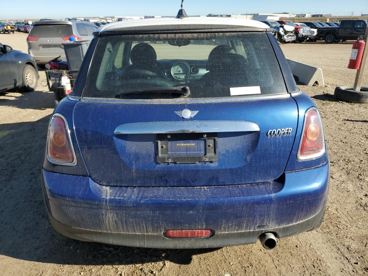 2008 Mini Cooper VIN: WMWMF33568TT60356 Lot: 84301125