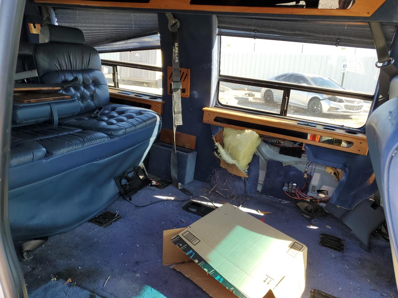 1996 Ford Econoline E150 Van VIN: 1FDEE14HXTHB55413 Lot: 85496275